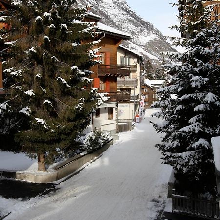 Central & Elegant Apartments,Partially With Fireplace, By Zermatt Rental Luaran gambar