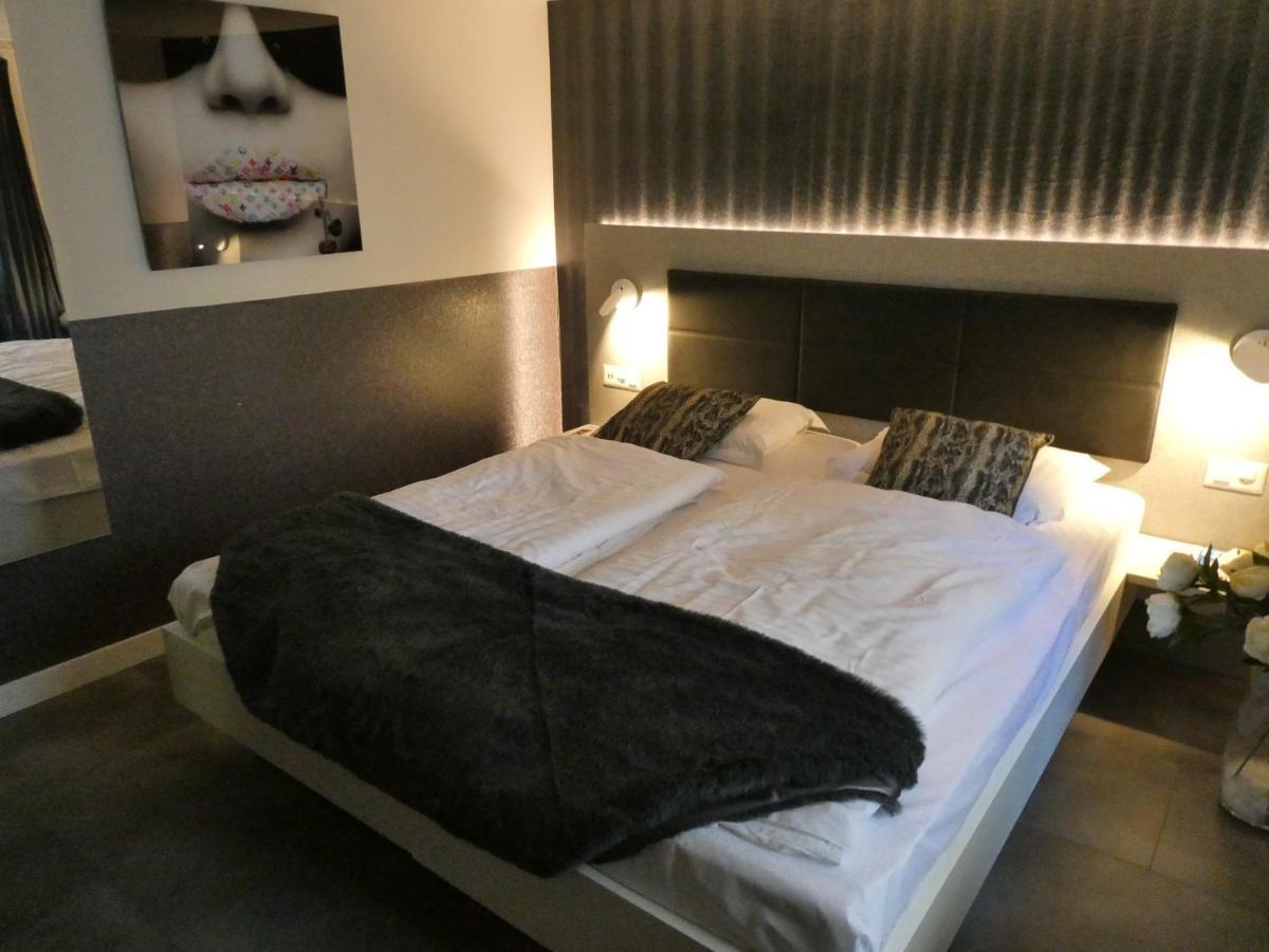 Central & Elegant Apartments,Partially With Fireplace, By Zermatt Rental Luaran gambar