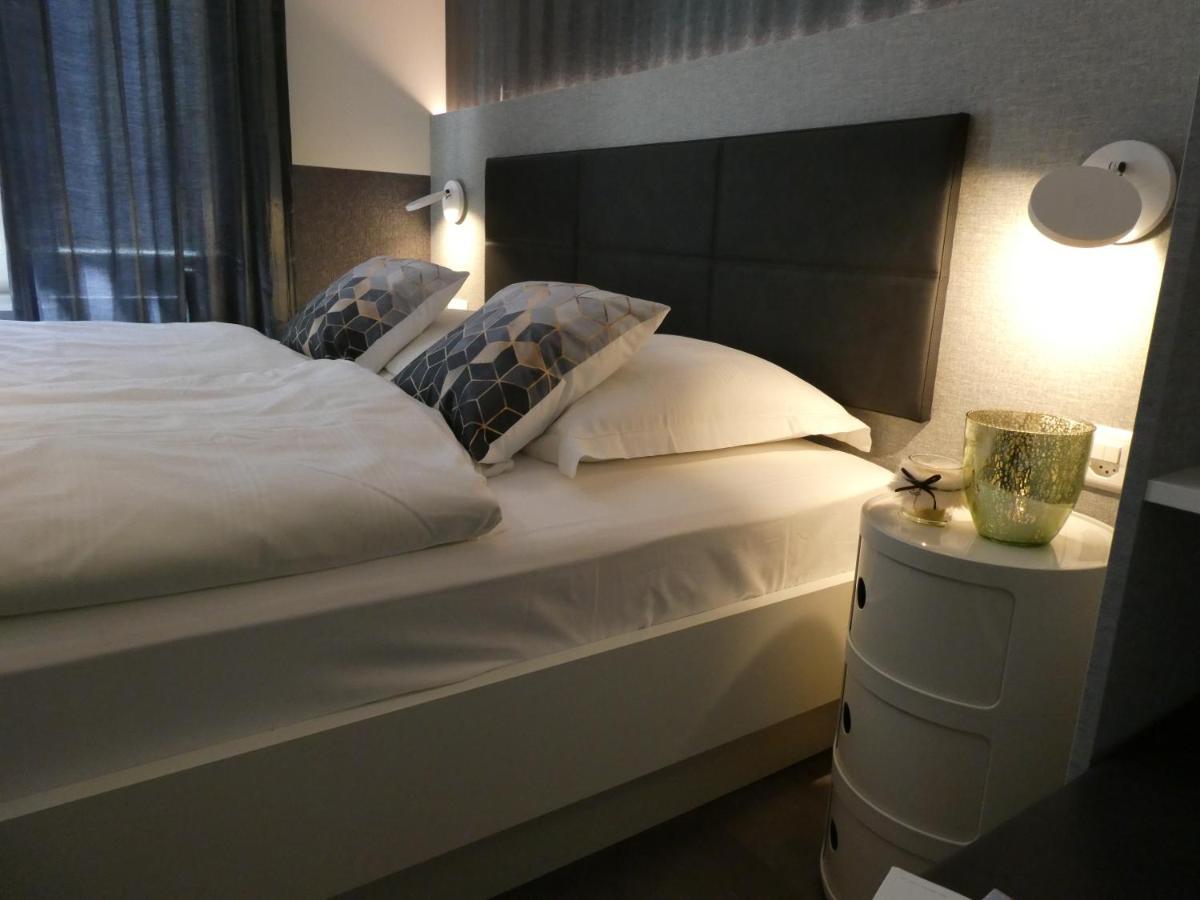 Central & Elegant Apartments,Partially With Fireplace, By Zermatt Rental Luaran gambar
