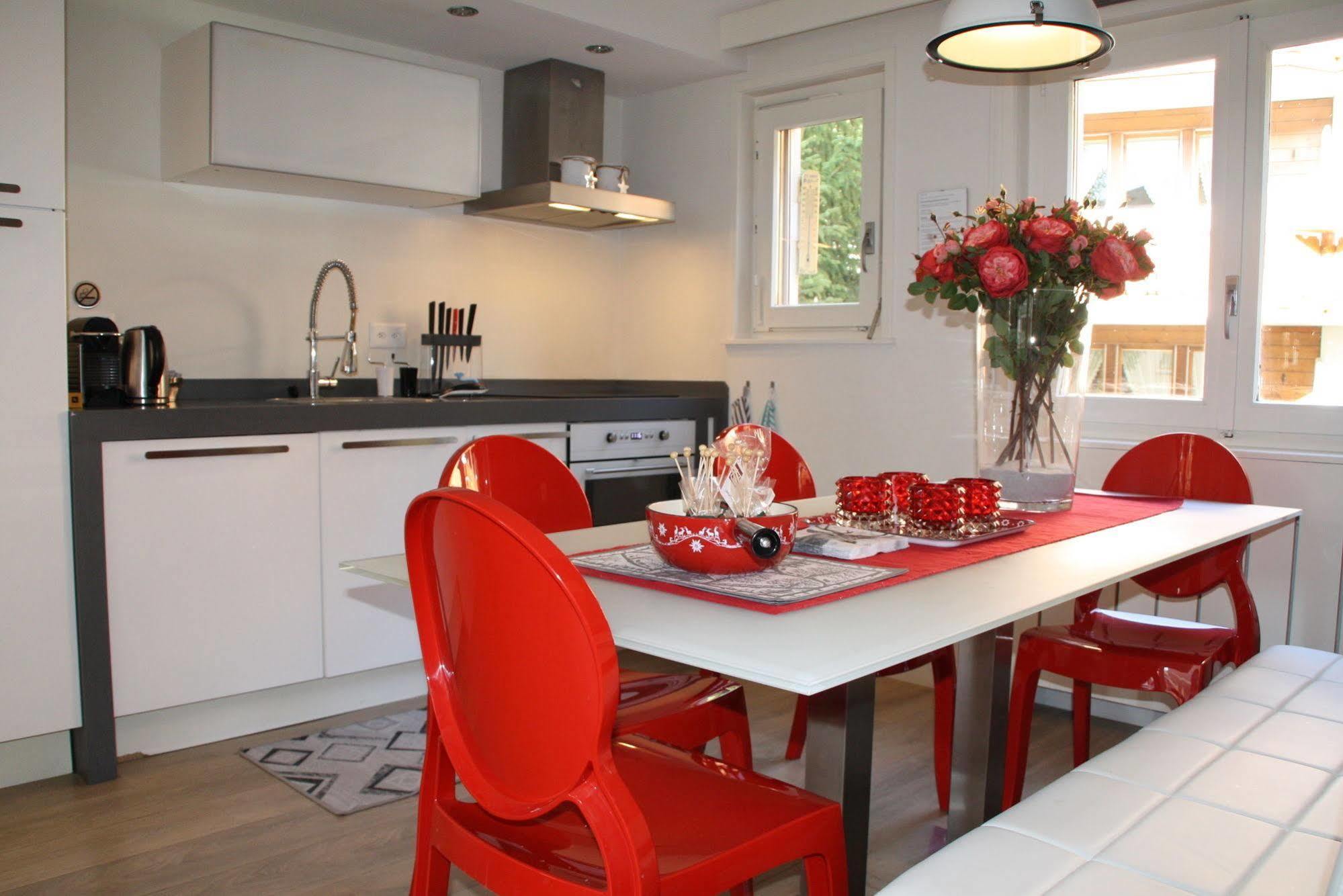 Central & Elegant Apartments,Partially With Fireplace, By Zermatt Rental Luaran gambar